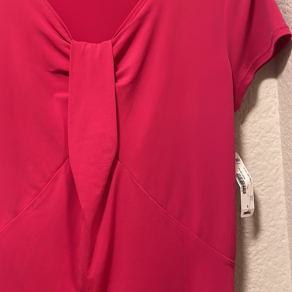 Pink East 5th shirt - Picture 3 of 4